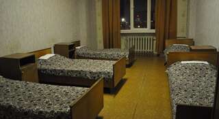 Гостиница КДО Отель Нижний Новгород Кровать в общем 5-местном номере для мужчин и женщин-4